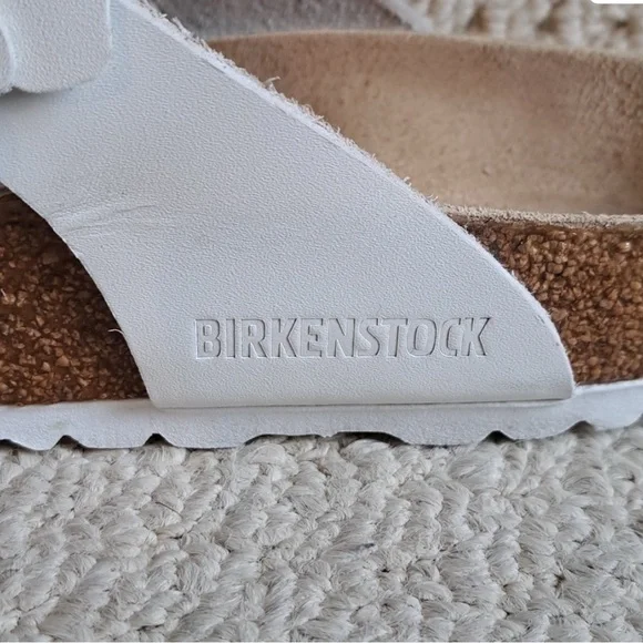EUC Birkenstock Gizeh Floral White Leather Sandal. 3d Leather Flowers. EU37, Reg - Picture 5 of 12